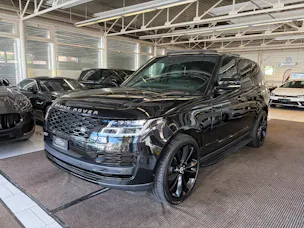 Land Rover Range Rover 5.0 V8 S/C SV AB Dynamic | CH | ALL BLACK | Fond Entertain 10" Multimedia | Standheiz. | Pano | HeadUp | Kühlbox |