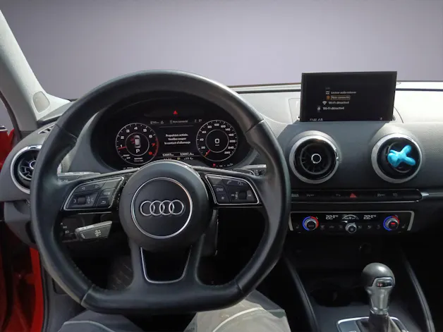 Audi A3 Sportback 2.0 40 TFSI Design qu. S-Tr.