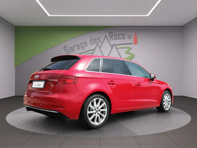 Audi A3 Sportback 2.0 40 TFSI Design qu. S-Tr.