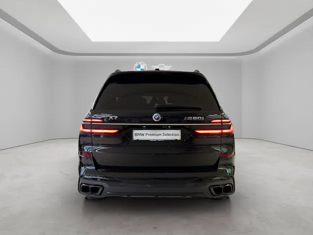 BMW X7 M60i