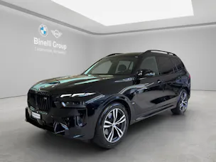 BMW X7 M60i