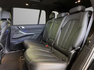 BMW X7 M60i