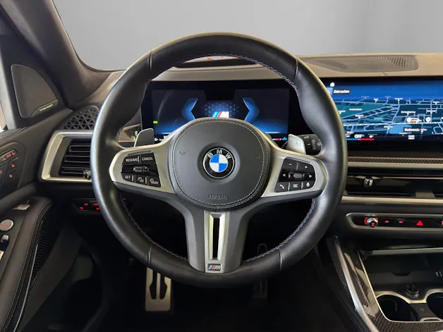 BMW X7 M60i