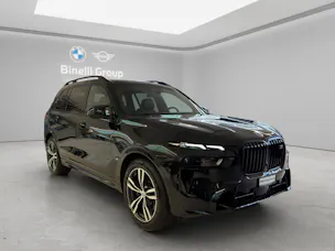 BMW X7 M60i