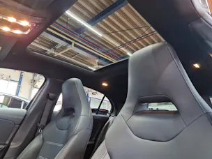 Mercedes-Benz A 250 e AMG Line