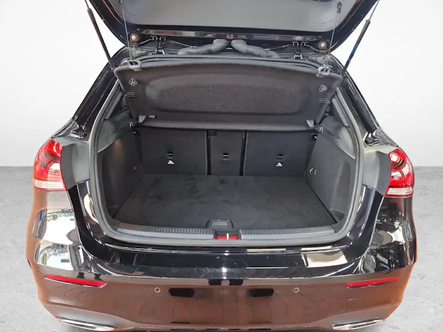 Mercedes-Benz A 250 e AMG Line