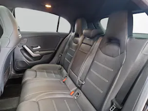 Mercedes-Benz A 250 e AMG Line