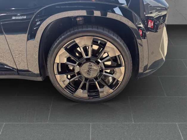 BMW XM 50e Plug-in Hybrid