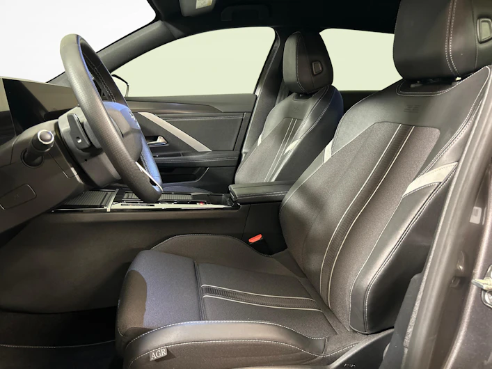 image du véhicule OPEL ASTRA