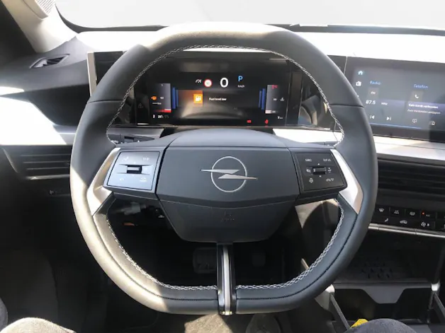 Opel Frontera 1.2 T HEV 145 GS