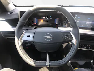 Opel Frontera 1.2 T HEV 145 GS