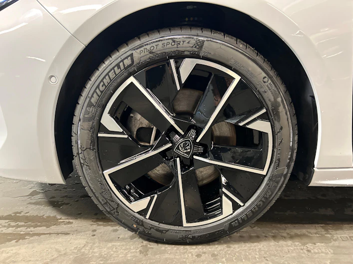 image du véhicule PEUGEOT 508