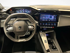 https://vehicle.imgix.net/4393499/02b18289-4920-4db1-aea1-13d8b1774303.jpg