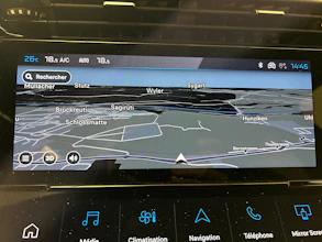 https://vehicle.imgix.net/4393499/76deafaa-cebe-42c1-b0a4-4201d42ebdcc.jpg