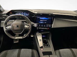 Fahrzeugbild PEUGEOT 308 SW 1.6 PHEV 180 GT