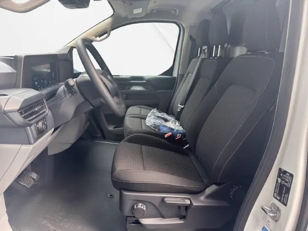 Ford Transit C Van 320 L1 2.5 Duratec 233 Trend PHEV