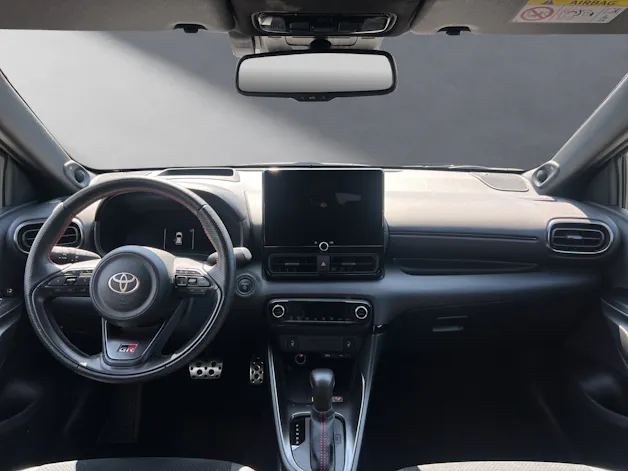 Toyota Yaris 1.5 VVT-i HSD GR Sport