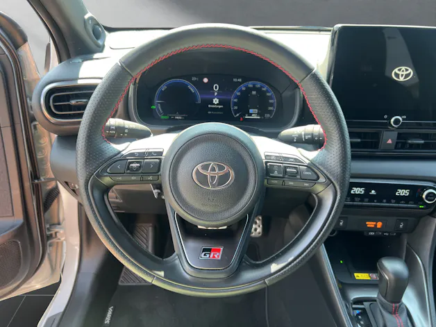 Toyota Yaris 1.5 VVT-i HSD GR Sport