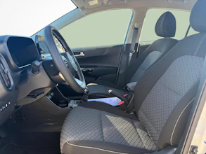 https://vehicle.imgix.net/4393541/0a4f7857-0d97-4ba2-b7c1-31806cc737e7.jpg