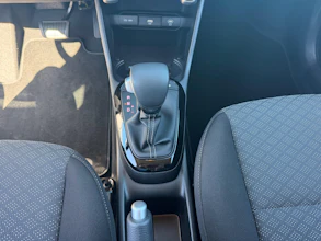 https://vehicle.imgix.net/4393548/89548ba3-5b52-451c-8cc1-fbb6485a1889.jpg