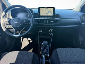 https://vehicle.imgix.net/4393548/f0a9c658-636c-42fc-abd9-7f177bfc88da.jpg