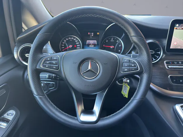 Mercedes-Benz V 250 d Avantgarde lang 4matic Van