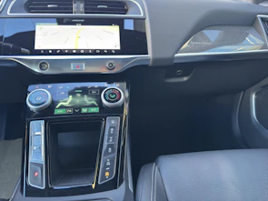 immagine del veicolo JAGUAR I-Pace EV400 HSE AWD mit Luftfederung