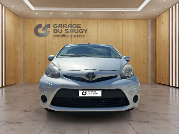 Toyota Aygo 1.0 VVT-i Linea Luna MM