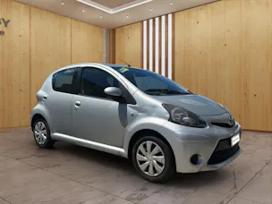 Toyota Aygo 1.0 VVT-i Linea Luna MM