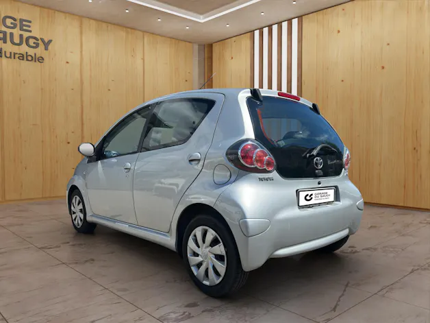 Toyota Aygo 1.0 VVT-i Linea Luna MM
