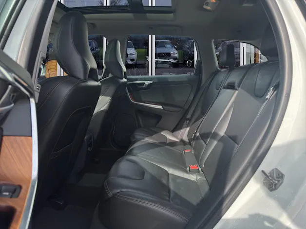 Volvo XC60 2.4 D4 Summum AWD S/S