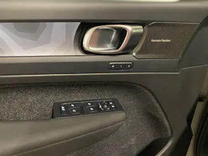 Volvo XC40 1.5 T5 PiH Ultimate Dark