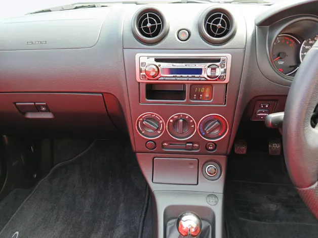 Daihatsu Copen Roadster 0.7 16V