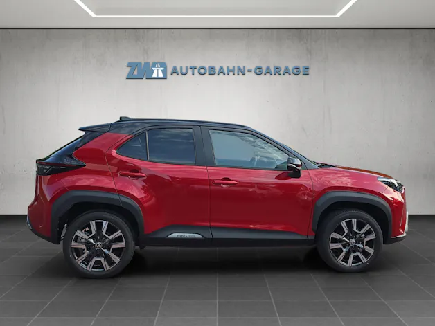 Toyota Yaris Cross 1.5 VVT-i HSD Premium AWD-i