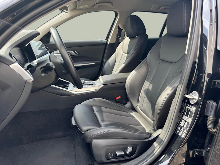 image du véhicule BMW 3 SERIES