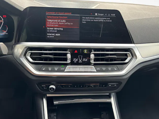 BMW 330i xDrive Touring