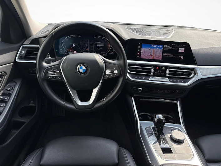 image du véhicule BMW 3 SERIES