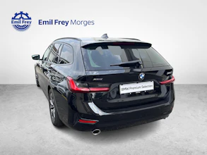 https://vehicle.imgix.net/4393732/ff9e0bce-9a9d-479e-88fa-dc1ef7fb7a37.jpg