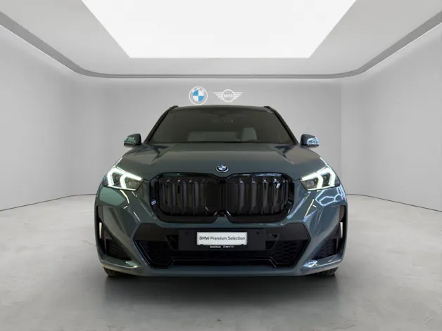 BMW iX1 30 xDrive M-SportPaket