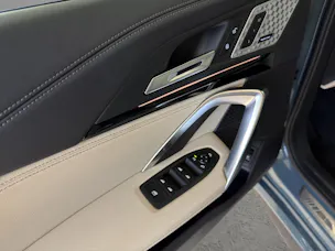 BMW iX1 30 xDrive M-SportPaket