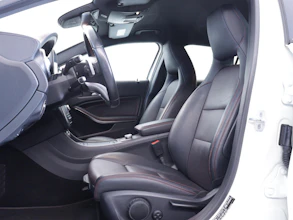 https://vehicle.imgix.net/4393835/164c7427-126f-4bc4-aeff-9ad861a42664.JPG
