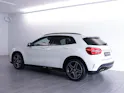 MERCEDES-BENZ GLA 250 AMG Line 4m