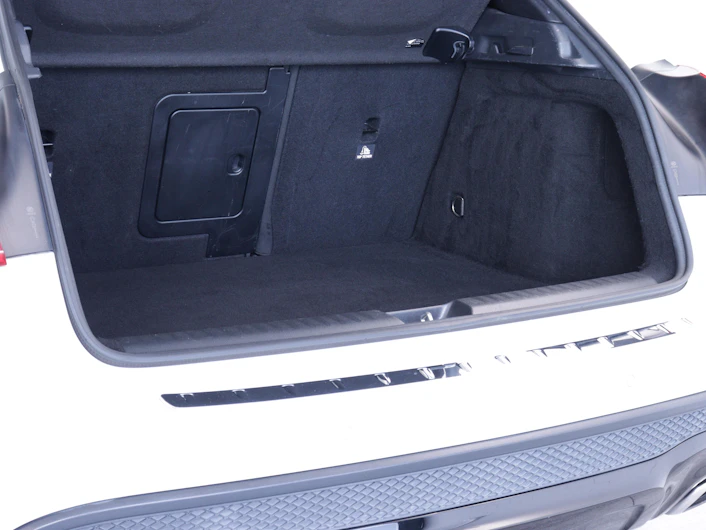 Fahrzeugbild MERCEDES-BENZ GLA 250