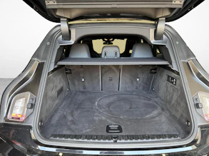 https://vehicle.imgix.net/4393839/5c6aa20a-b828-4d46-8743-cc4844325915.jpg