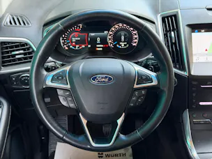 Ford Edge 2.0 TDCi 210 Titanium FPS