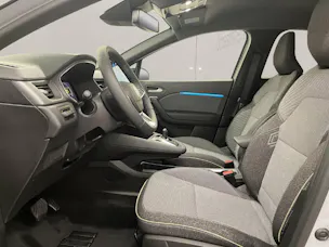 Renault Captur 1.8 E-Tech techno