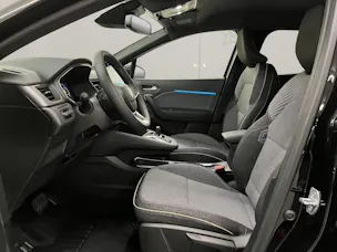 RENAULT Captur 1.8 E-Tech techno