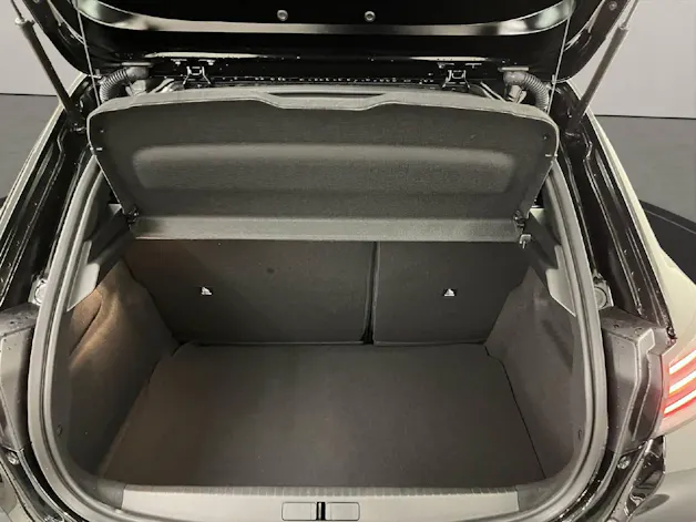 Peugeot 208 1.2 Hybrid Style EW