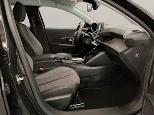 Peugeot 208 1.2 Hybrid Allure Premium