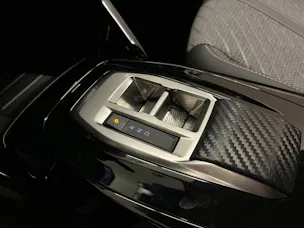 Peugeot 208 1.2 Hybrid Allure Premium